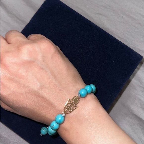 18k gold Hamsa charm bracelet - Picture 3 of 4